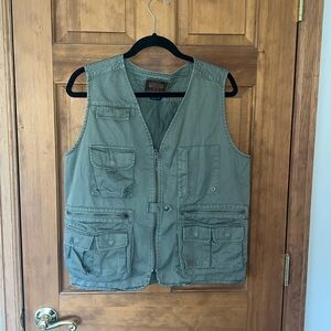 Lauren Ralph Lauren Men’s Fishing/Photography Khaki Vest. Size M